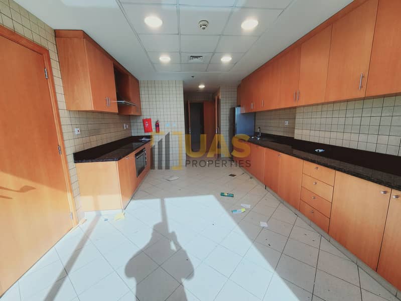 Luxury 3Bhk | with Maid | High Floor - Image 8