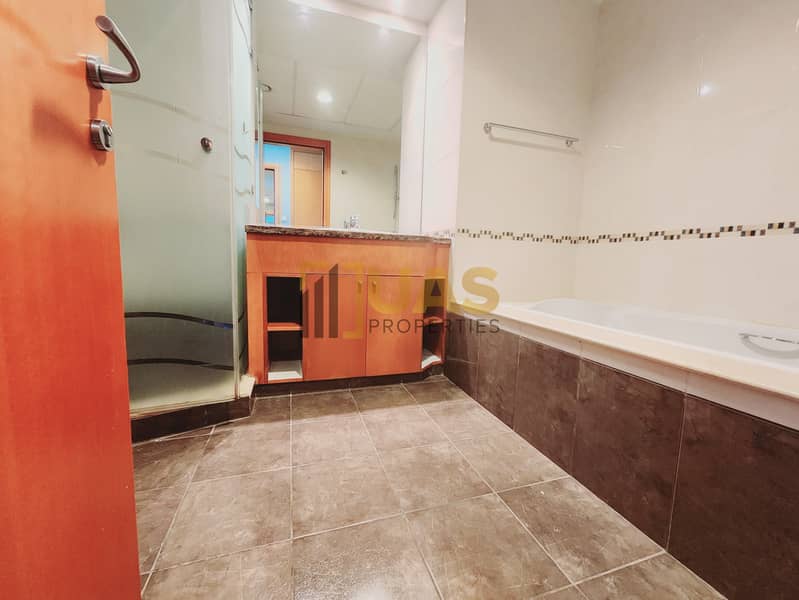 Luxury 3Bhk | with Maid | High Floor - Image 19
