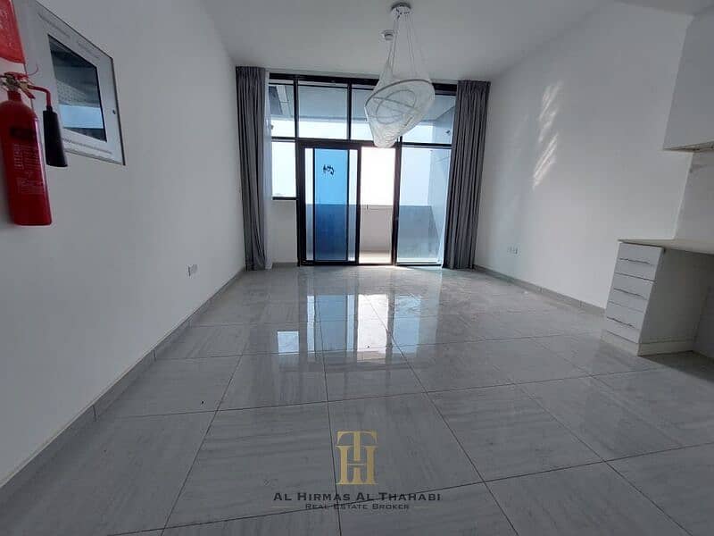 Premium Studio Living /Prime JVC Location/ Balcony - Image 7