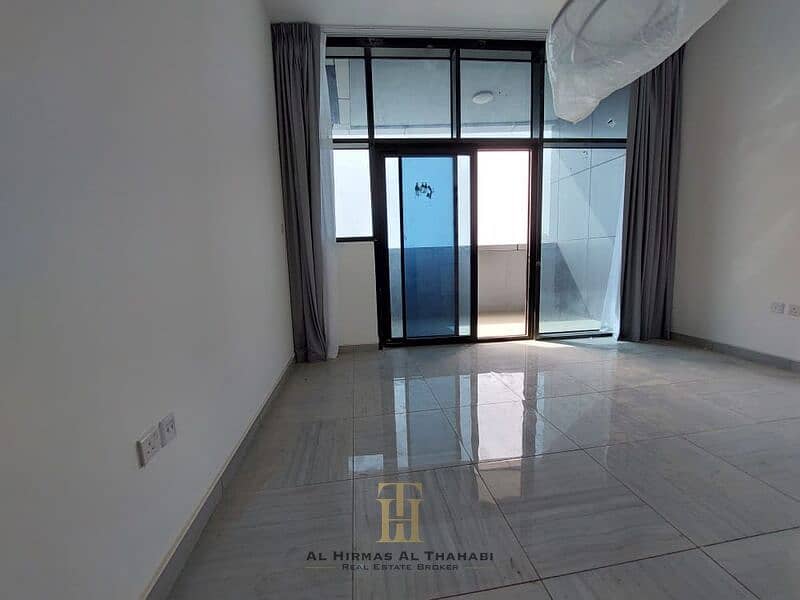 Premium Studio Living /Prime JVC Location/ Balcony - Image 8