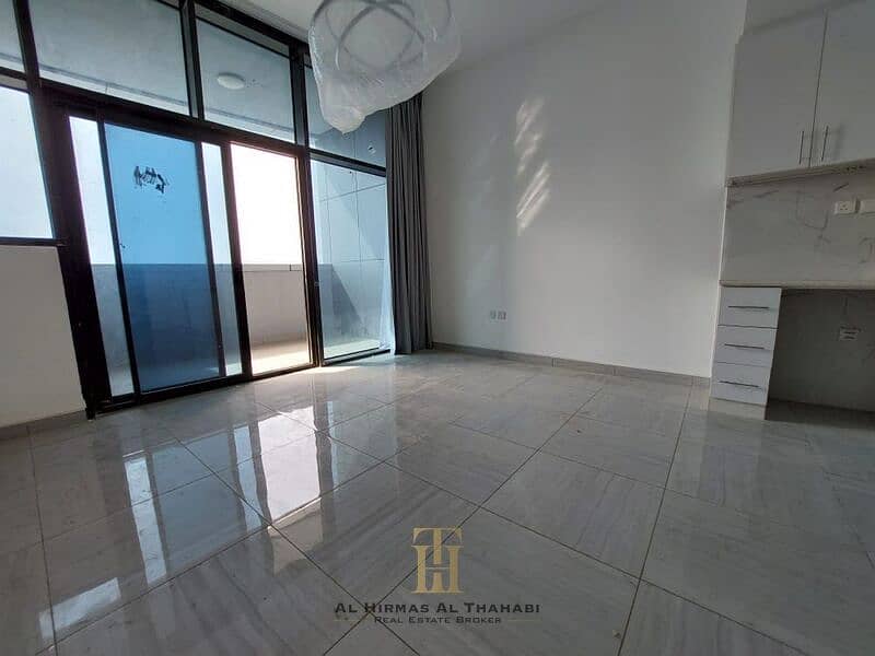 Premium Studio Living /Prime JVC Location/ Balcony - Image 9