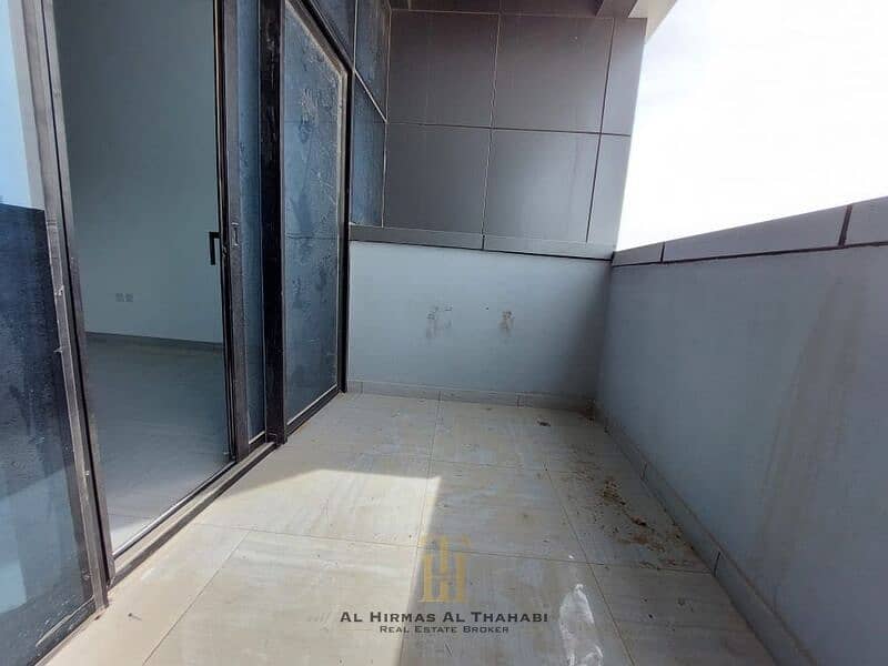 Premium Studio Living /Prime JVC Location/ Balcony - Image 13