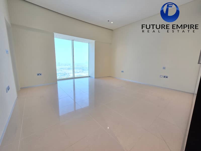 Sea View ! Lavish 2Bhk ! Prime Location ! All Amenities