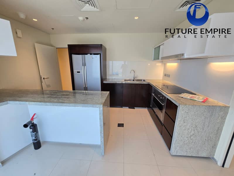 Sea View ! Lavish 2Bhk ! Prime Location ! All Amenities - Image 7