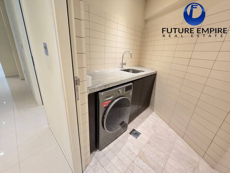 Sea View ! Lavish 2Bhk ! Prime Location ! All Amenities - Image 9