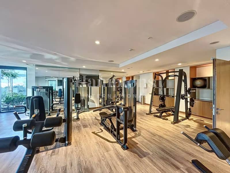 Vacant | Fully Furnished | Luxury Finish - Image 19