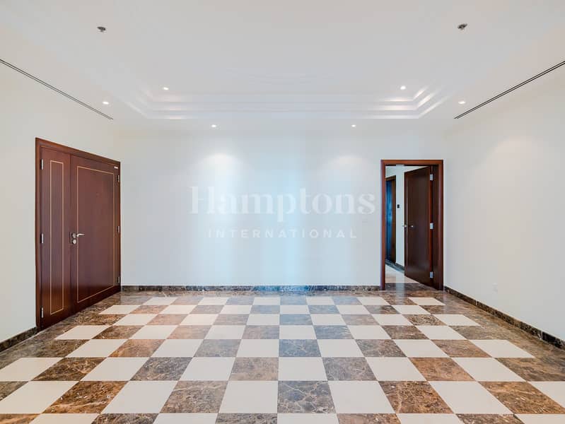 Sea View | Spacious Layout | Vacant - Image 20