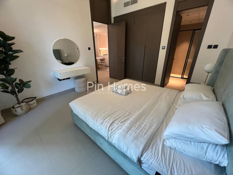 Fully Furnished | With Balcony | Near Metro - Image 11