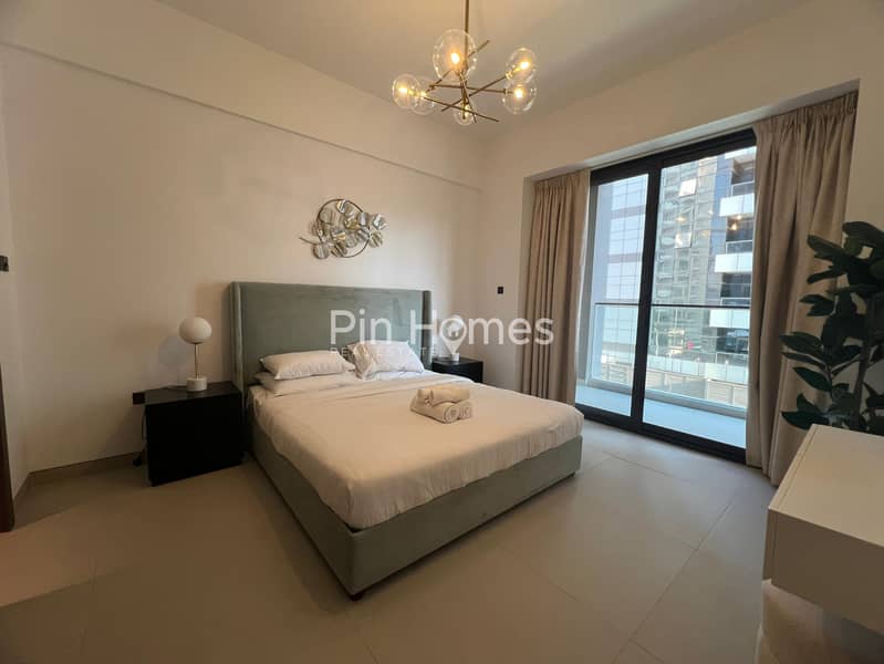 Fully Furnished | With Balcony | Near Metro - Image 13