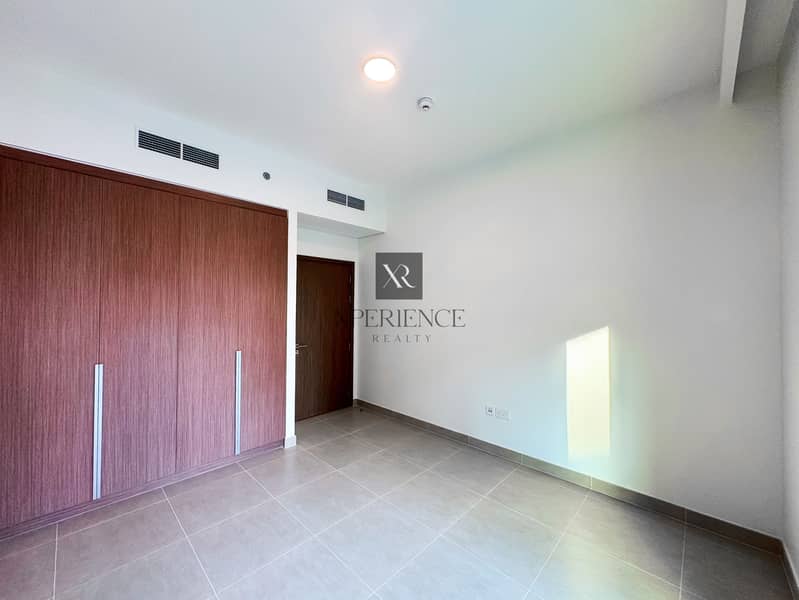 Community Expert | Brand New | Corner Unit