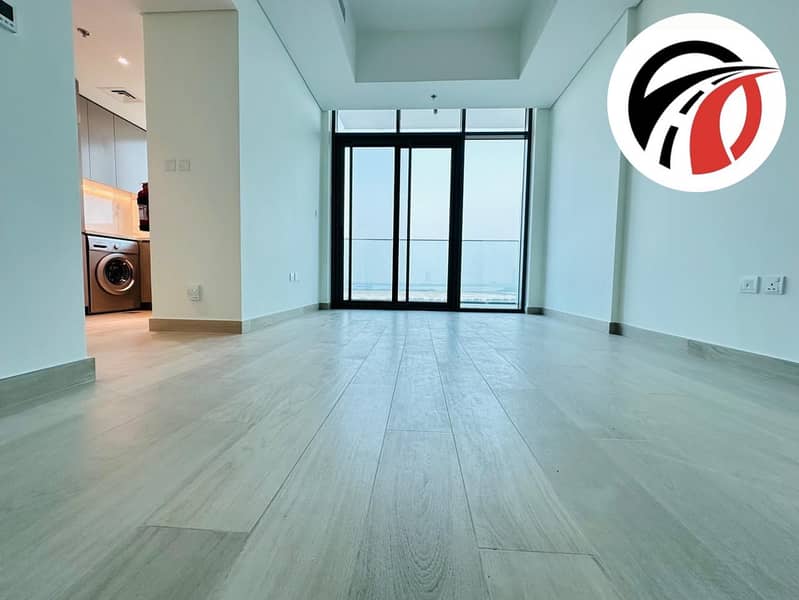 HOT OFFER || EXQUISITE APARTMENT || PRIME LOCATION|| READY TO MOVE