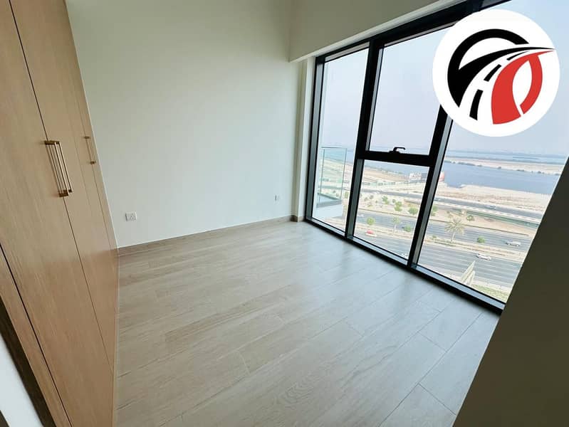 HOT OFFER || EXQUISITE APARTMENT || PRIME LOCATION|| READY TO MOVE - Image 12