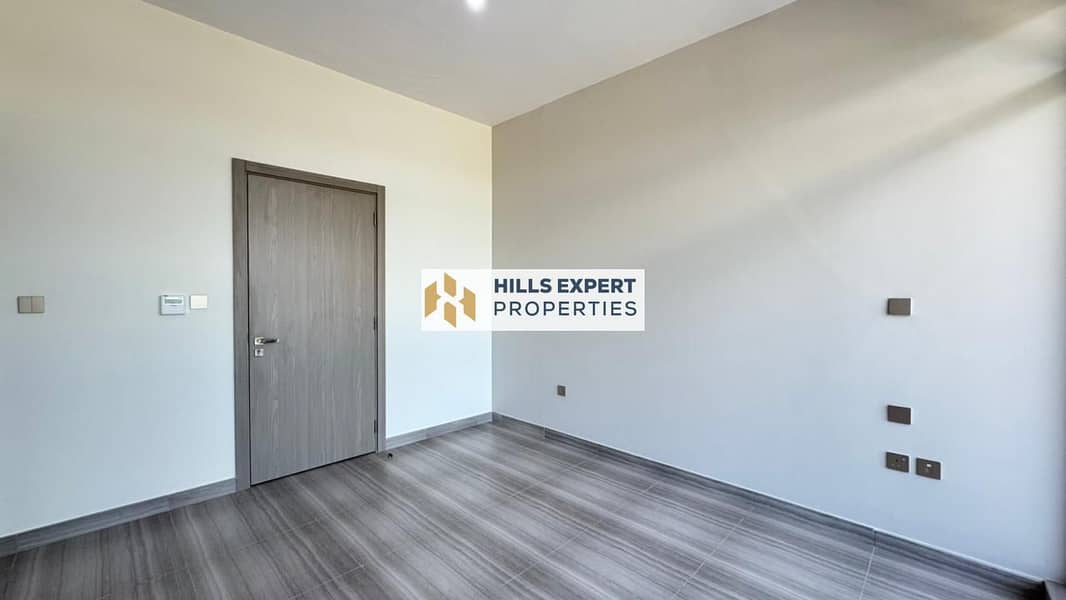 GOOD DEAL | BRAND NEW | BRAND NEW - Image 11