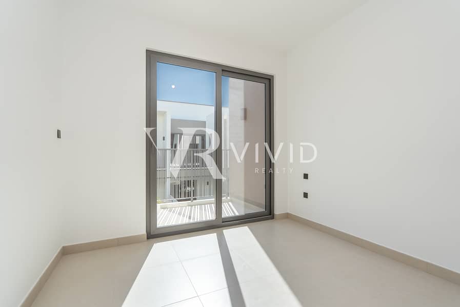 Internal | Kitchen Equipped | Near Park and Pool - Image 10