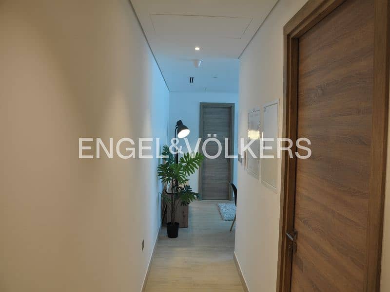 Modern | Fully Furnished | Spacious - Image 6