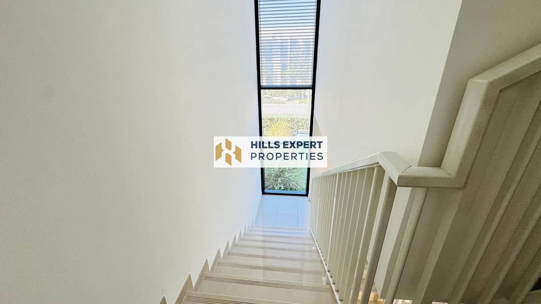 LARGER PLOT | READY TO MOVE IN | AMAZING OFFER - Image 7