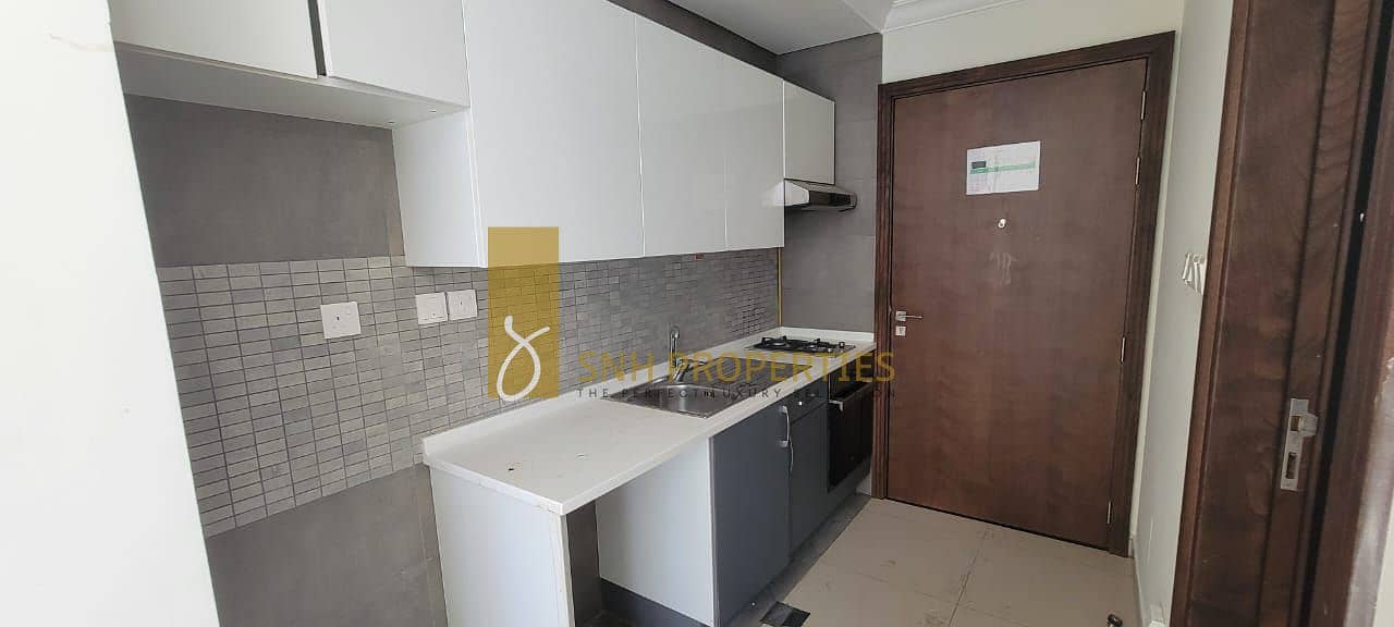 COMMUNITY VIEW | BIG LAYOUT | BRIGHT UNIT