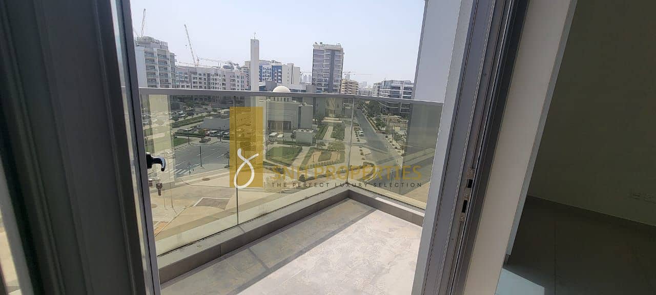 COMMUNITY VIEW | BIG LAYOUT | BRIGHT UNIT - Image 6