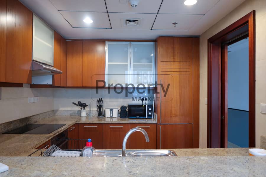 Elegant | Downtown Dubai | City View - Image 12