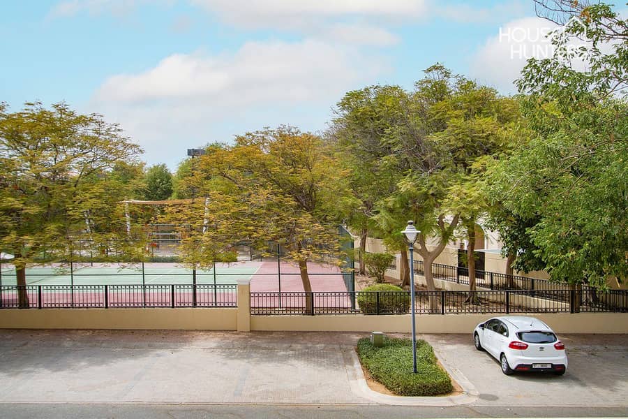 Stunning Contemporary Villa | Spacious Layout - Image 19