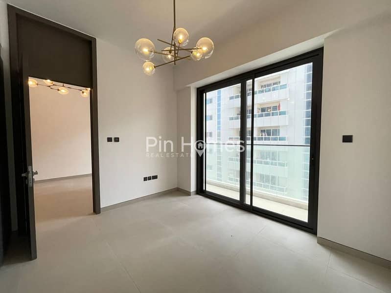 Unfurnished | Prime Location | With Balcony