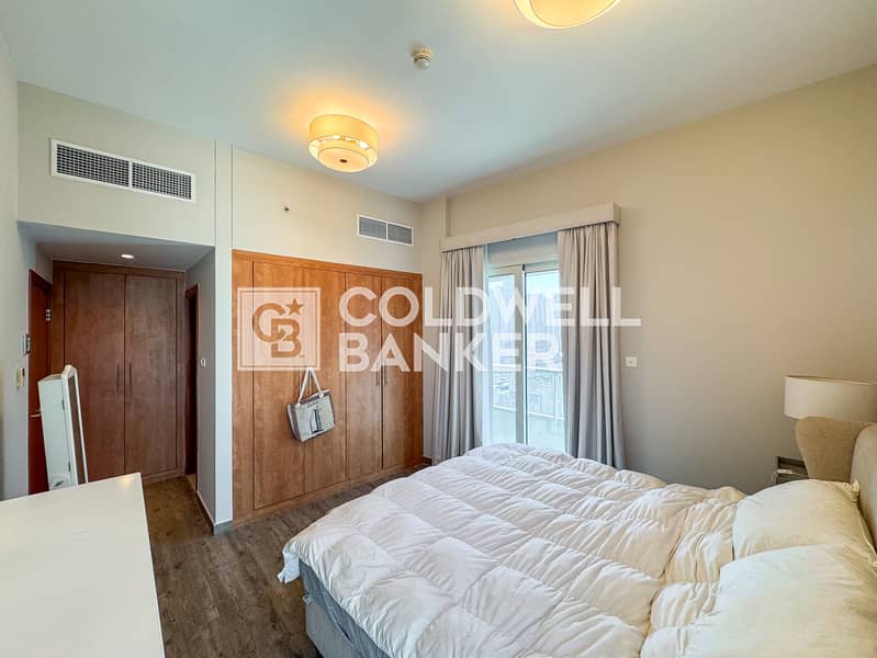 Full Marina View | Vacant | High Floor - Image 9