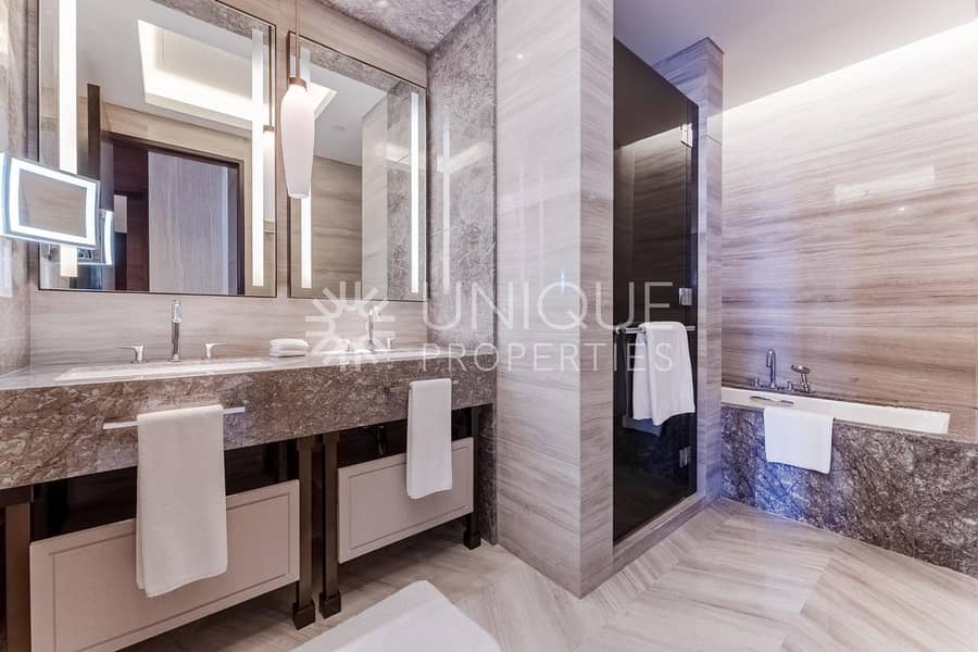 Luxury Furnished | Burj Khalifa View | High Floor - Image 31