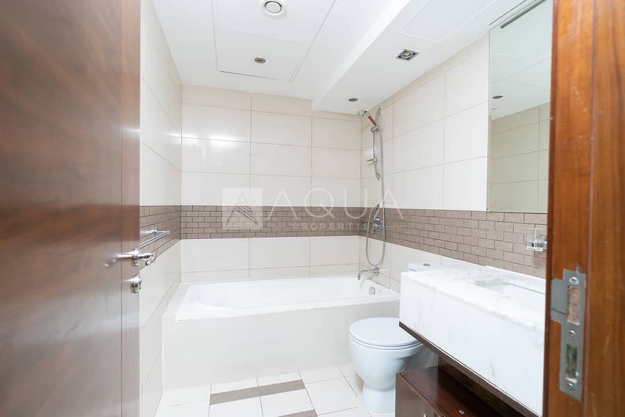 Vacant | Investment | Full Marina View - Image 14