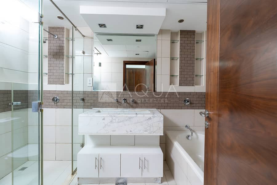 Vacant | Investment | Full Marina View - Image 13