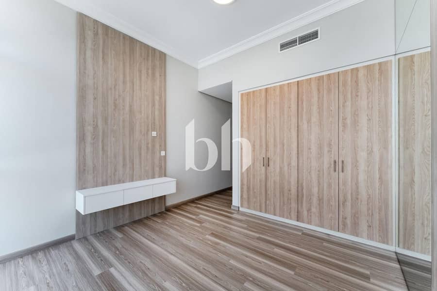 All Ensuite BR | Corner Unit | Fully Upgraded Home - Image 15