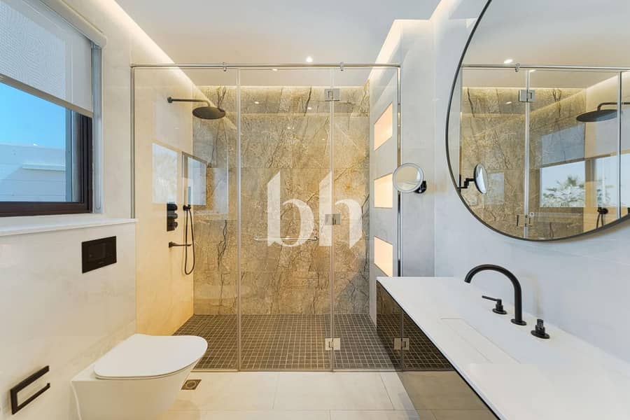 All Ensuite BR | Corner Unit | Fully Upgraded Home - Image 16