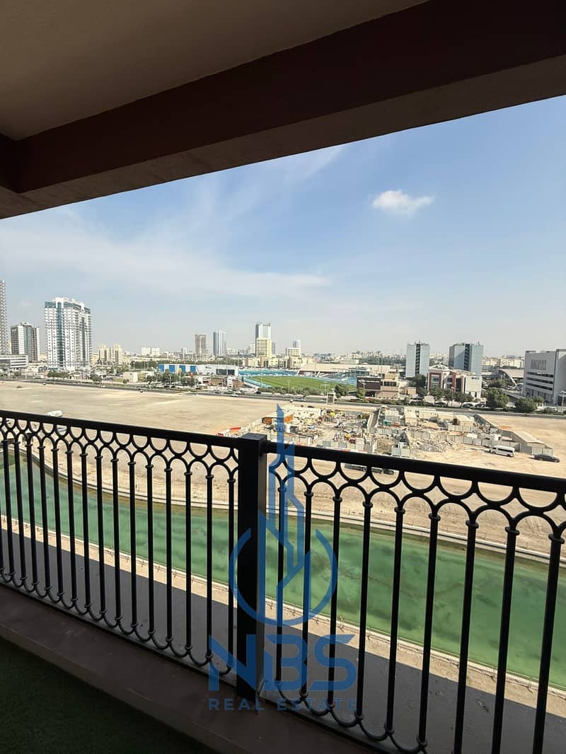 Unfurnished | Vacant | Community View