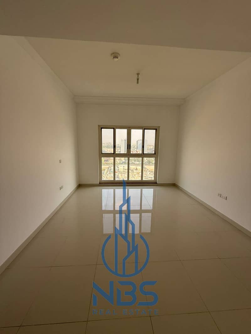 Unfurnished | Vacant | Community View