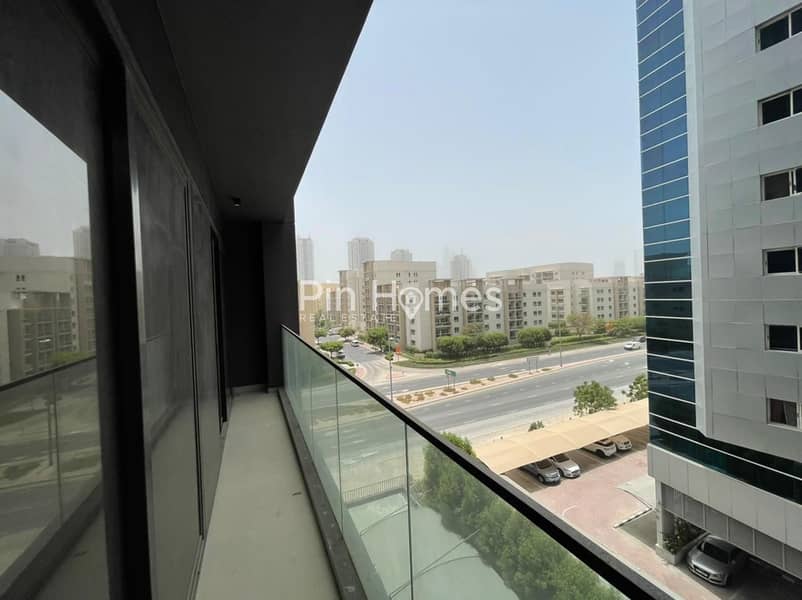 Spacious Layout | Prime Location | With Balcony - Image 18