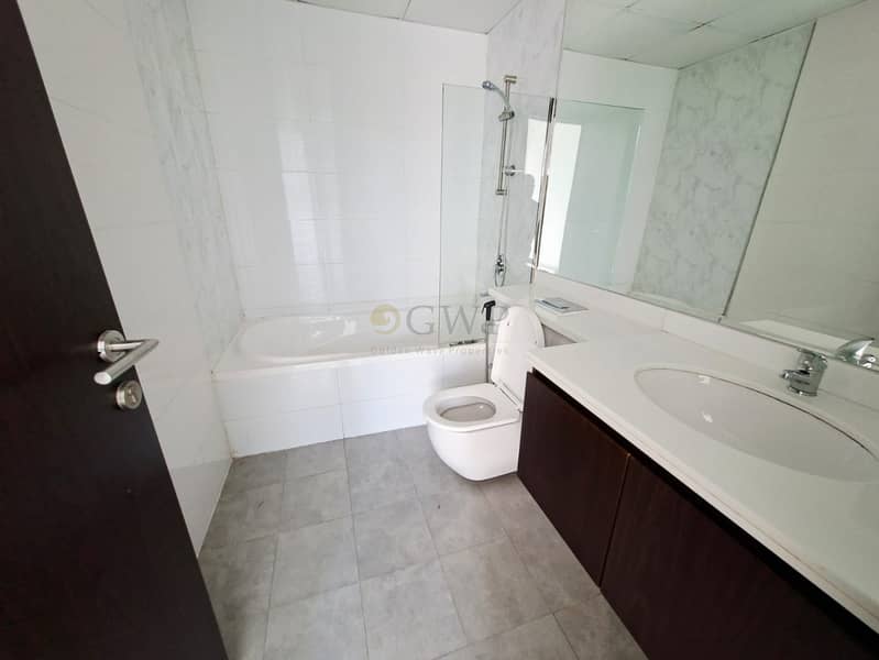 Fresh Garden |Spacious |Single Row |Full Privacy - Image 11