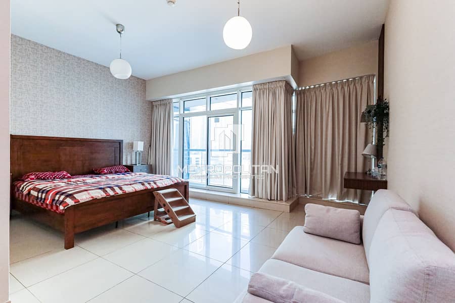 Fully Upgraded Duplex | Premium Amenities| Maids - Image 33