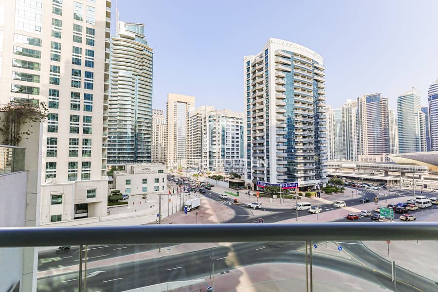 Fully Upgraded Duplex | Premium Amenities| Maids - Image 36