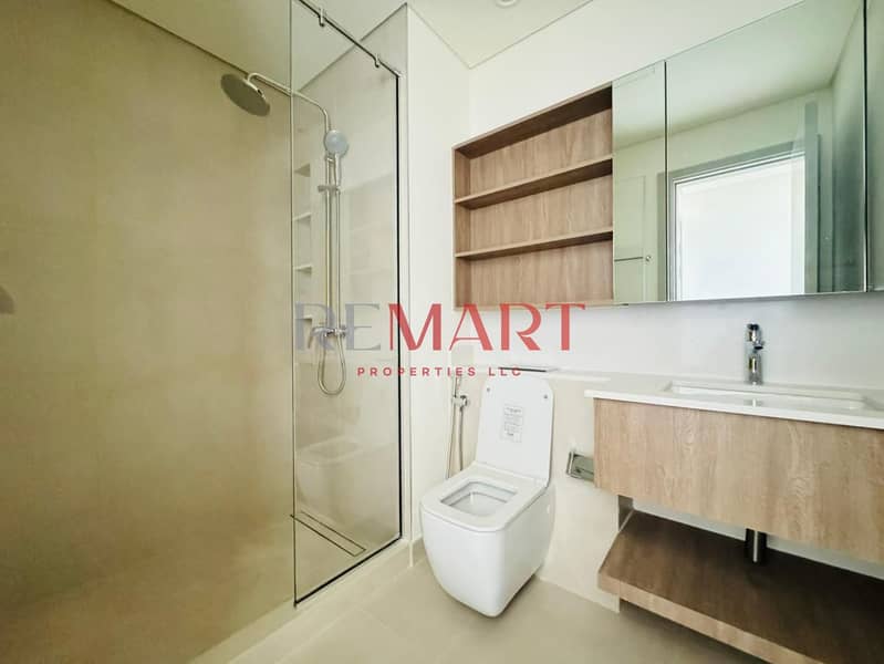 Single Row | On Amenities | Mortgage Eligible. - Image 9