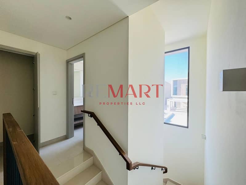 Single Row | On Amenities | Mortgage Eligible. - Image 15