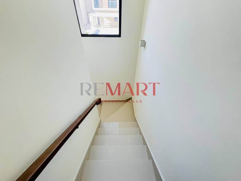 Single Row | On Amenities | Mortgage Eligible. - Image 17