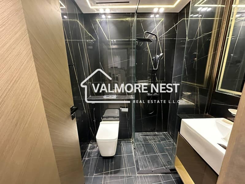 Premium furnished unit with great amenity I Modern & elegance I Prime spot - Image 11