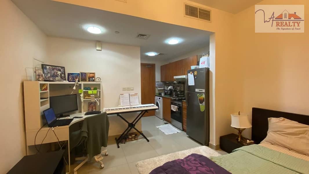 Studio Apartment for Rent in Lakeside Tower A