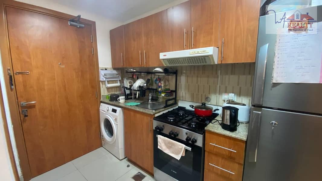 Studio Apartment for Rent in Lakeside Tower A