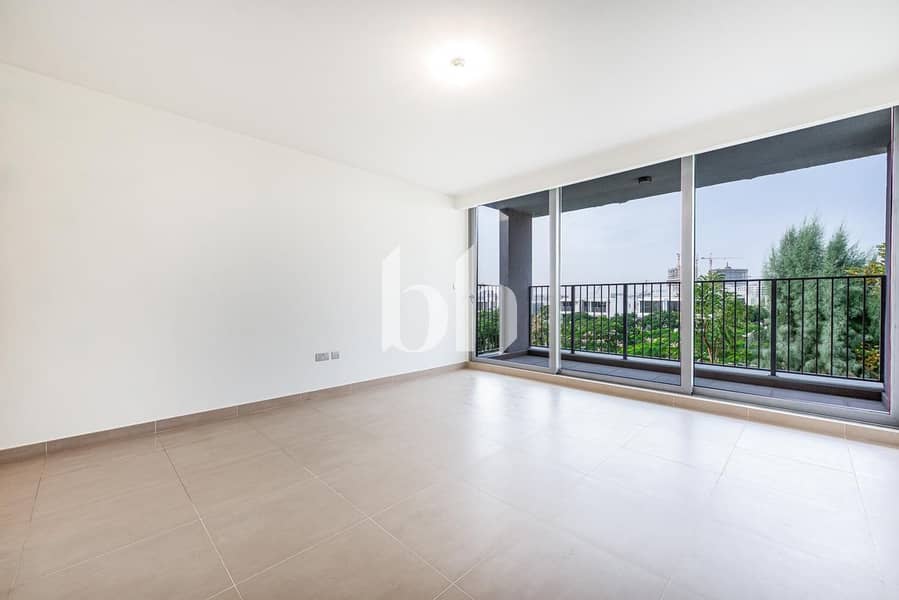 Single Row | Large corner Plot | Vacant Now