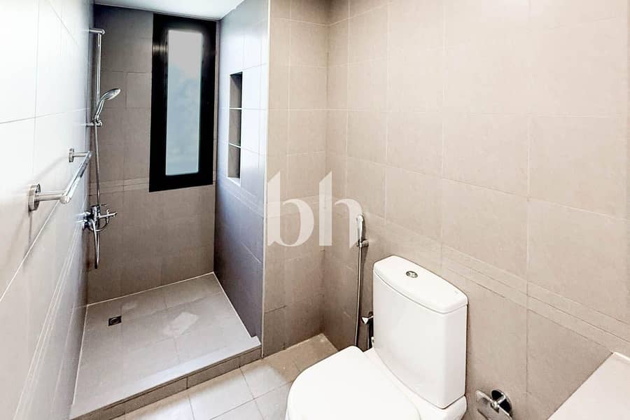 Corner Unit | Available Now | Prime Location - Image 9