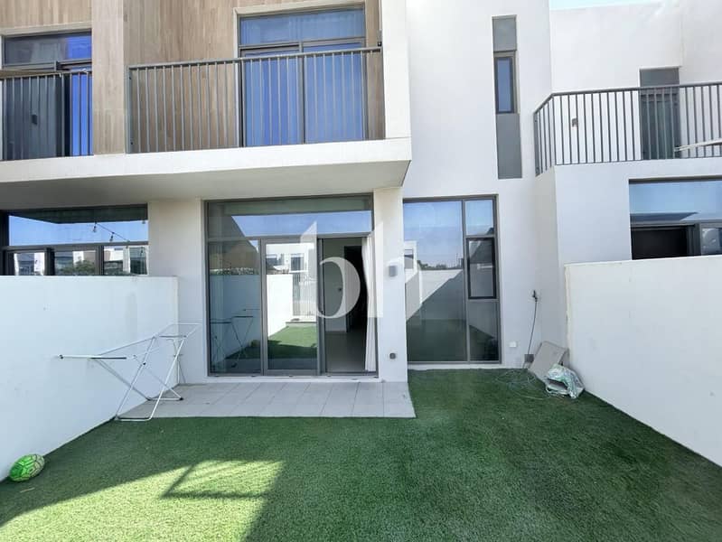 Park Facing | Single Row | Vacant Now | Flex Cheqs - Image 8