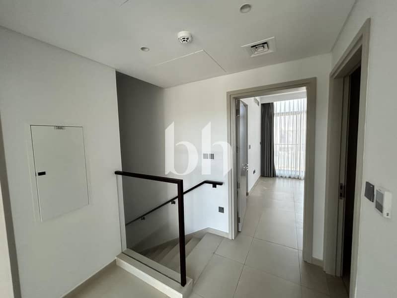 Park Facing | Single Row | Vacant Now | Flex Cheqs - Image 12