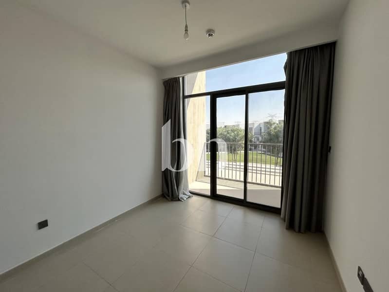 Park Facing | Single Row | Vacant Now | Flex Cheqs - Image 17