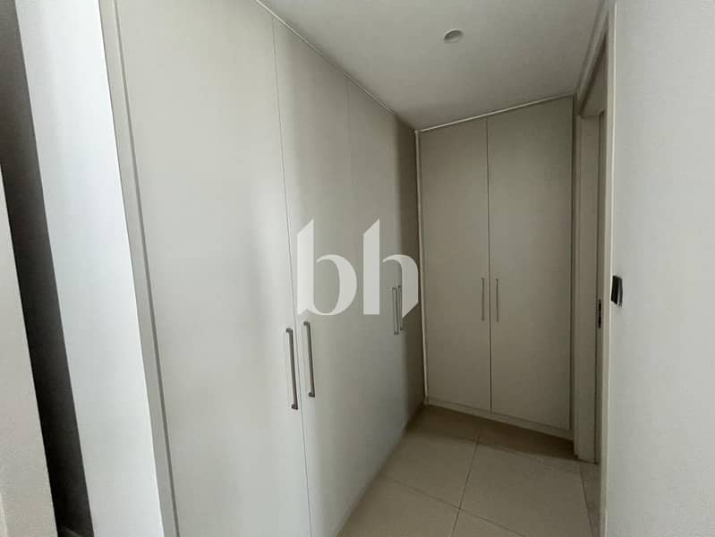 Park Facing | Single Row | Vacant Now | Flex Cheqs - Image 24