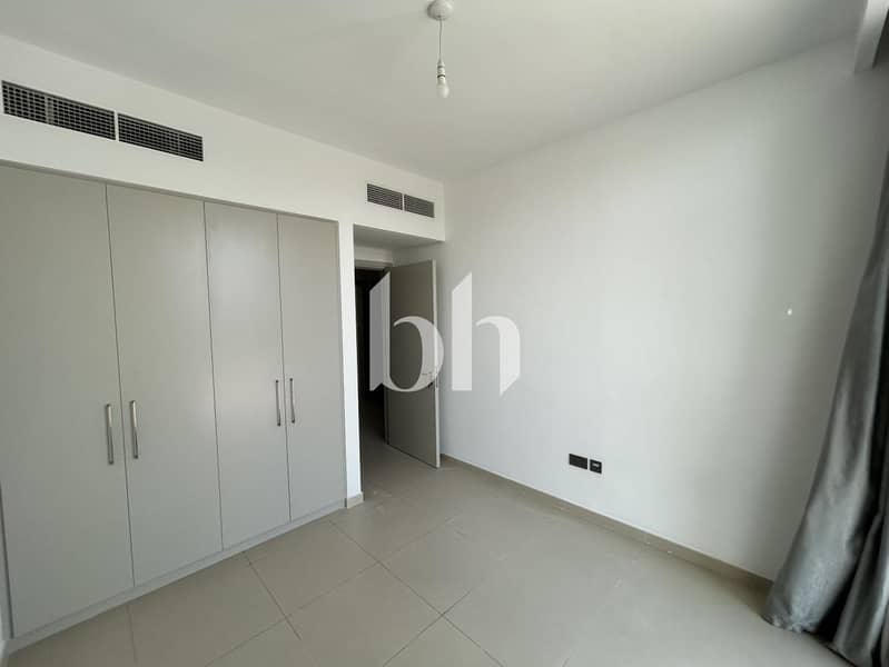 Park Facing | Single Row | Vacant Now | Flex Cheqs - Image 25